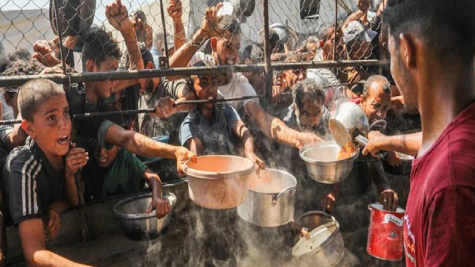 Gazze’de insani yardım kuyruğunda 20 kişi daha öldü