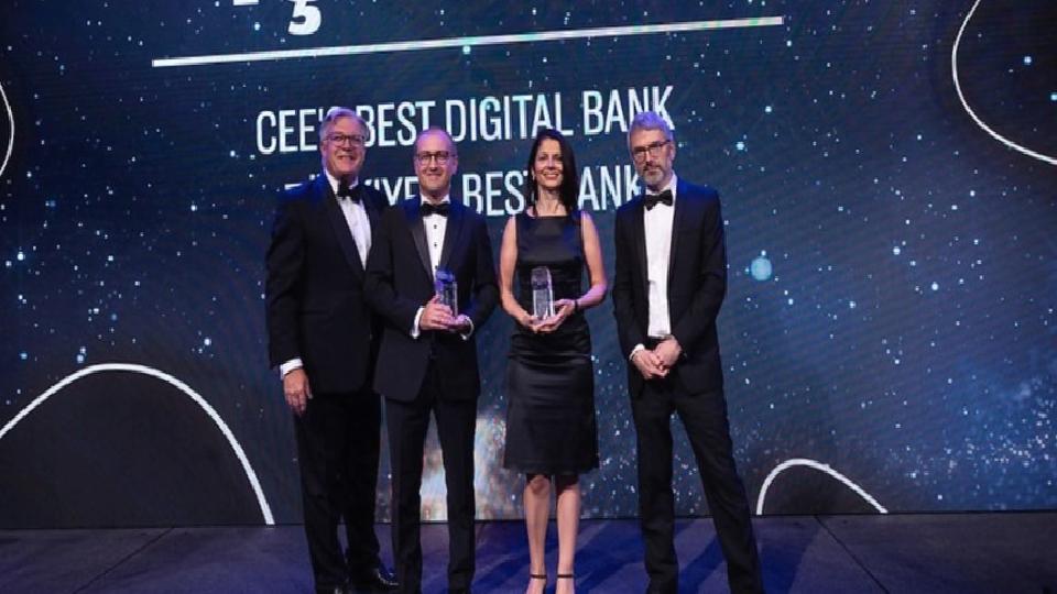İş Bankası’na Orta ve Doğu Avrupa’nın en iyi dijital bankası ödülü