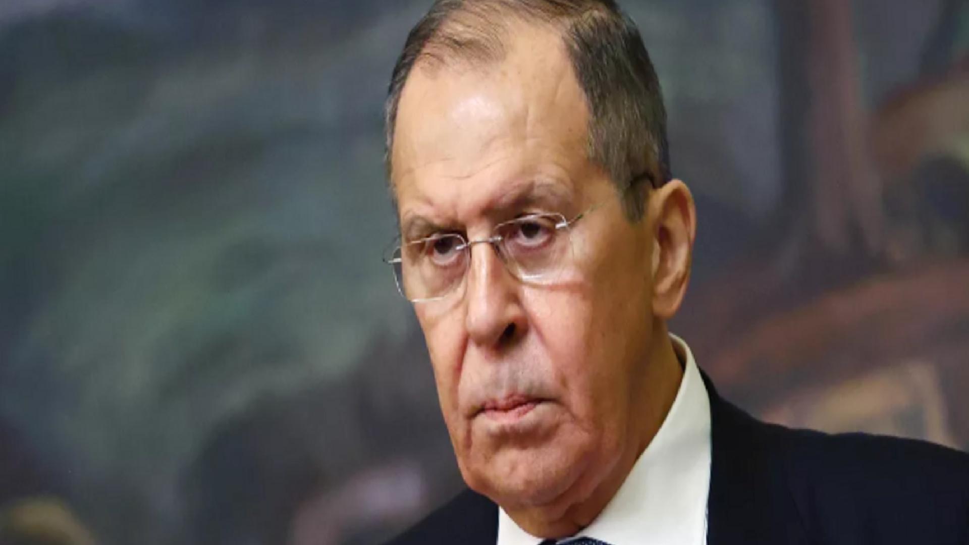 Lavrov: Rusya, Suriye’nin yeniden yapılanmasına yardımcı olmaya hazır