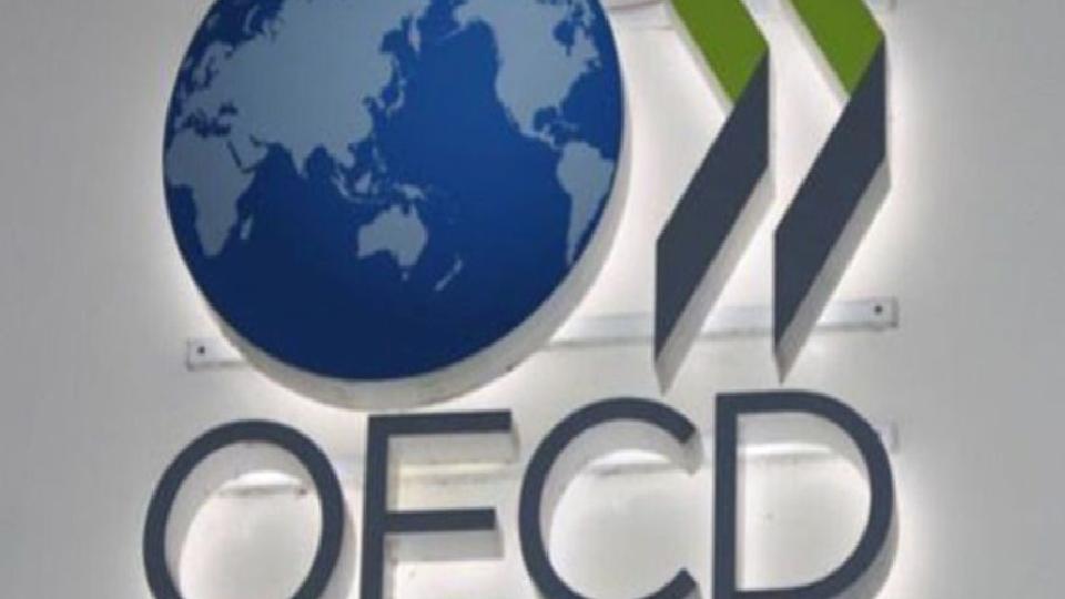 OECD, yaşlı nüfusun ilerde daha fazla çalışacağını öngörüyor