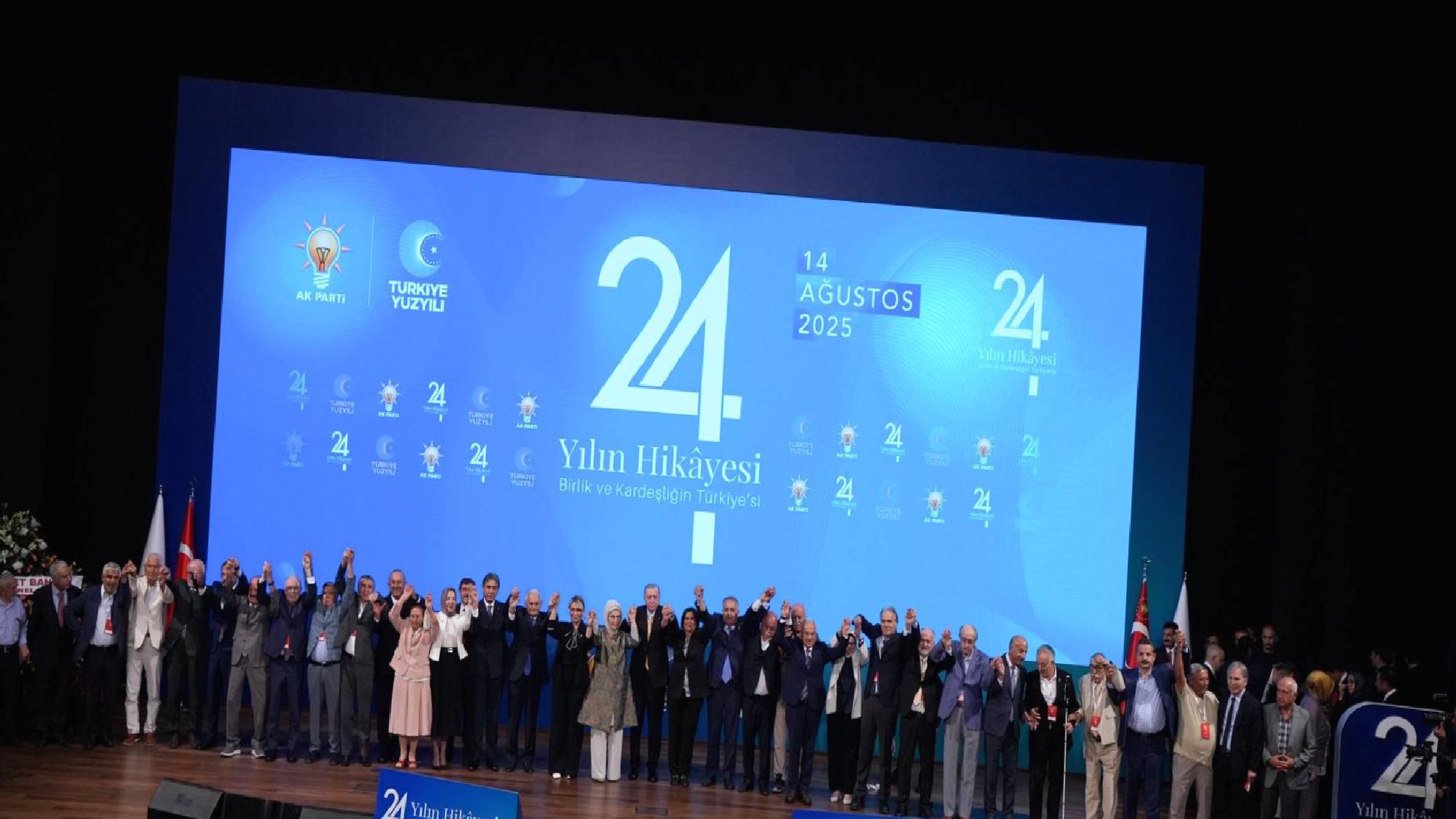 Aydın Ünal: AKP genç seçmen, ekonomi ve iletişim sorunuyla karşı karşıya