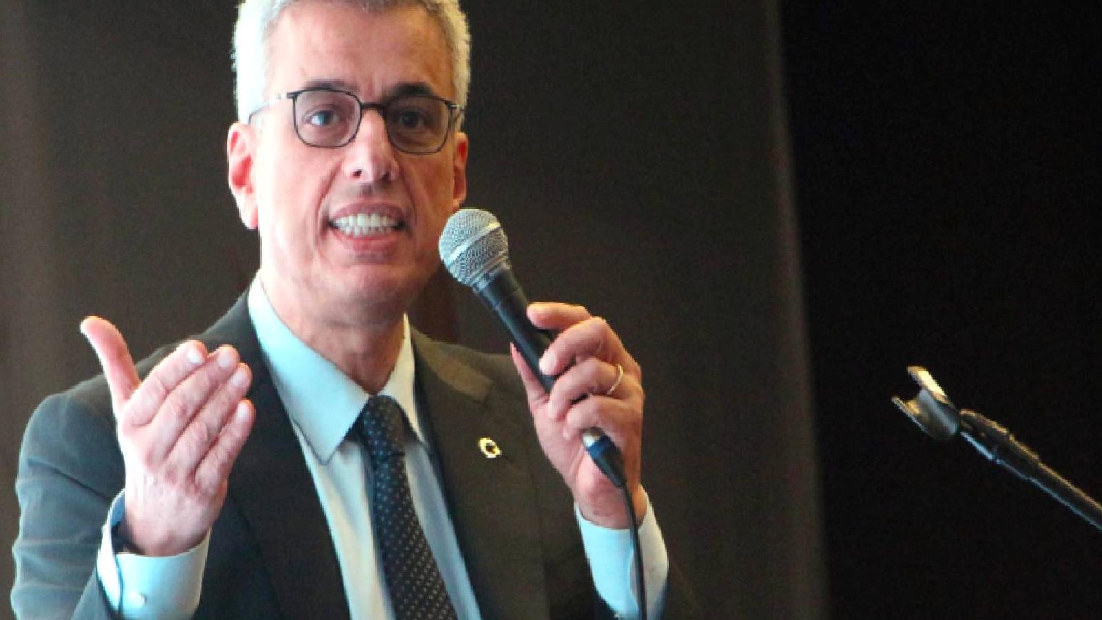 Bakan Memişoğlu: Aile hekimi önerisi zorunlu değil, tıbbi kenevir 15 farklı hastalığın tedavisinde kontrollü kullanılacak