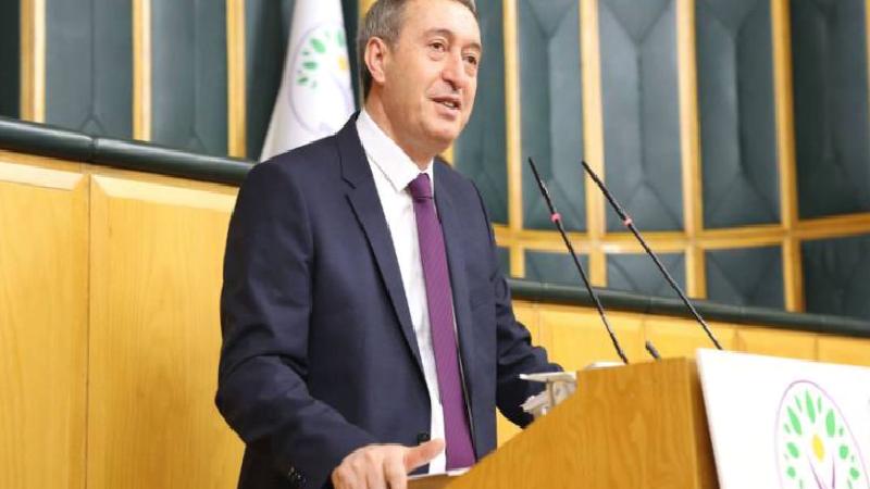 Bakırhan: 25 Temmuz’dan beri Öcalan’la görüşmeler azaldı, İmralı kapıları elinizdeki bir musluk mudur, barışı böyle mi sağlayacağız?