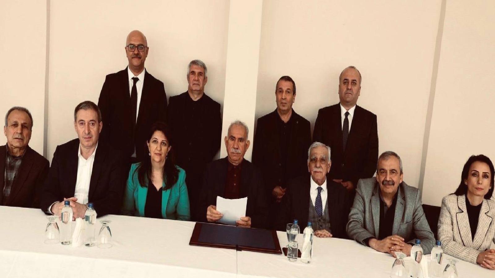 DEM Parti İmralı Heyeti: Öcalan’a atfedilen “görüşme notları” gerçeği yansıtmıyor