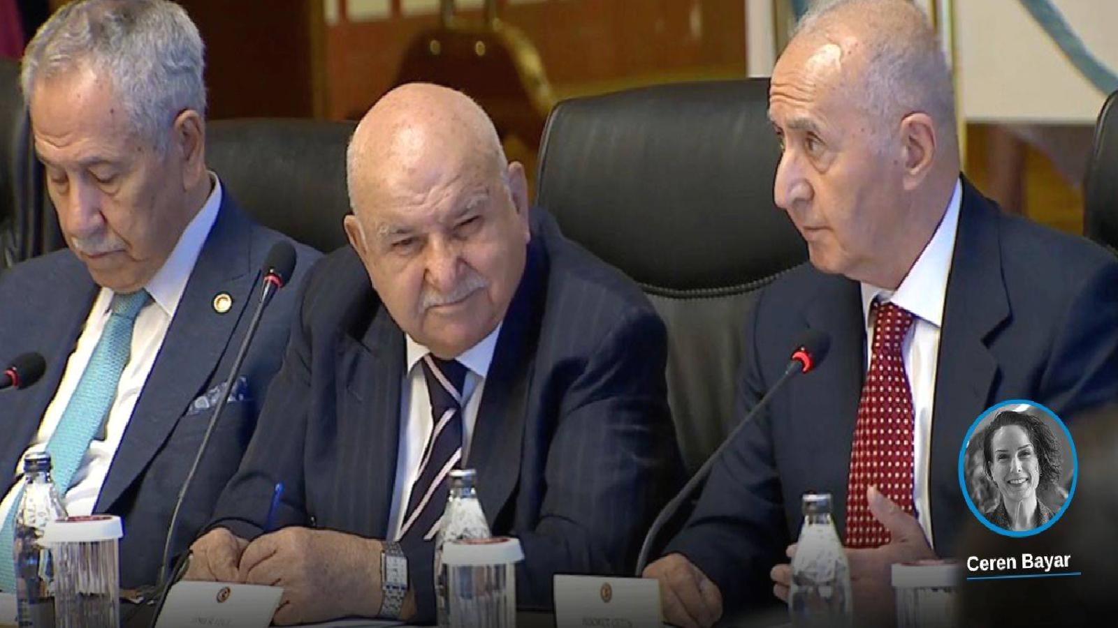 Komisyonun 7’nci toplantısında eski Meclis başkanları konuşuyor | Hikmet Çetin: Eylemi olmayan örgüt üyeleri hemen affedilmeli