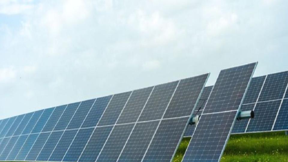 Sabancı’dan Teksas’ta güneş enerjisi santrali yatırımı