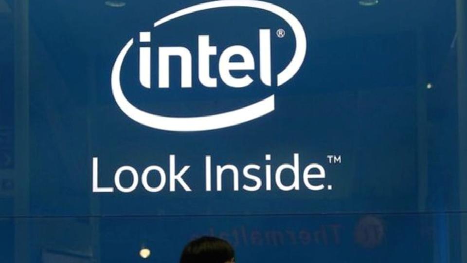 Trump, Intel CEO’su Tan ile görüştü