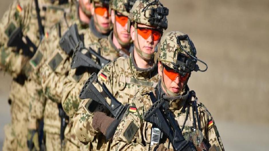 Ukrayna’ya asker gönderme fikri Almanya’yı böldü