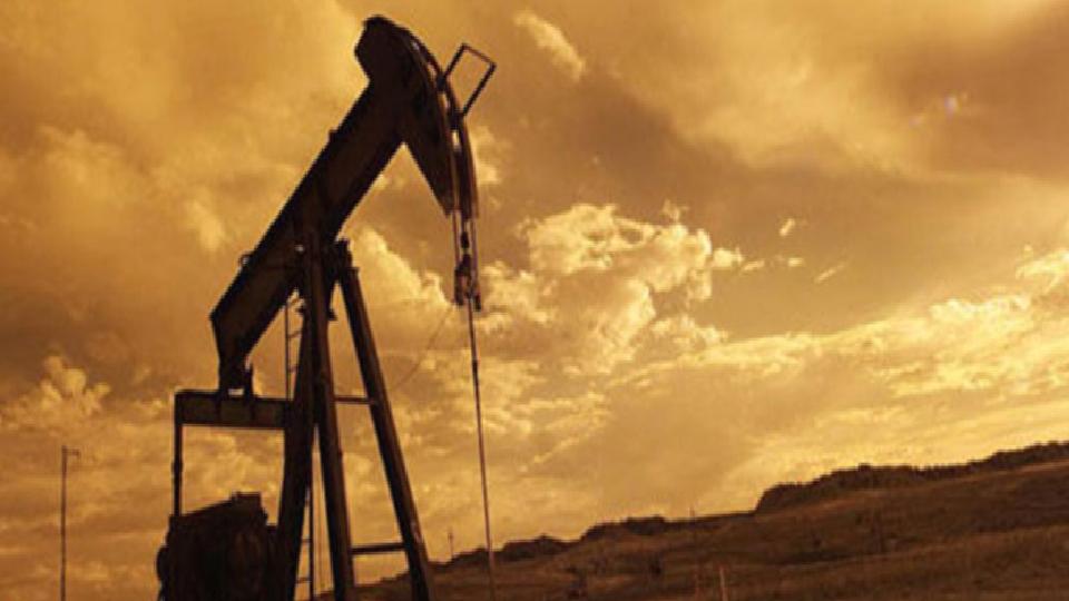 ABD’nin ticari ham petrol stokları beklentiyi aştı