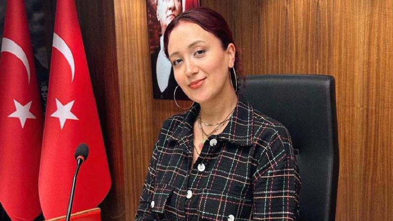 Bahçeli’nin avukatının şikâyetiyle gözaltına alınan Meltem Gökhanoğlu, adli kontrolle serbest bırakıldı