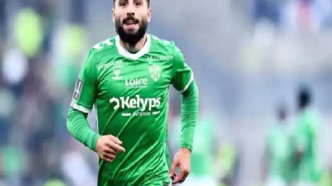 Beşiktaş kanatlarını sarıyor! Sol tarafta Davitashvili pazarlığı…
