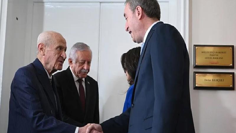 DEM Parti’den Bahçeli’ye ‘Suriye’de askeri operasyon’ yanıtı: Konuşarak mı çözeceğiz yoksa bagajımızdaki ezberlerle mi yürüyeceğiz?