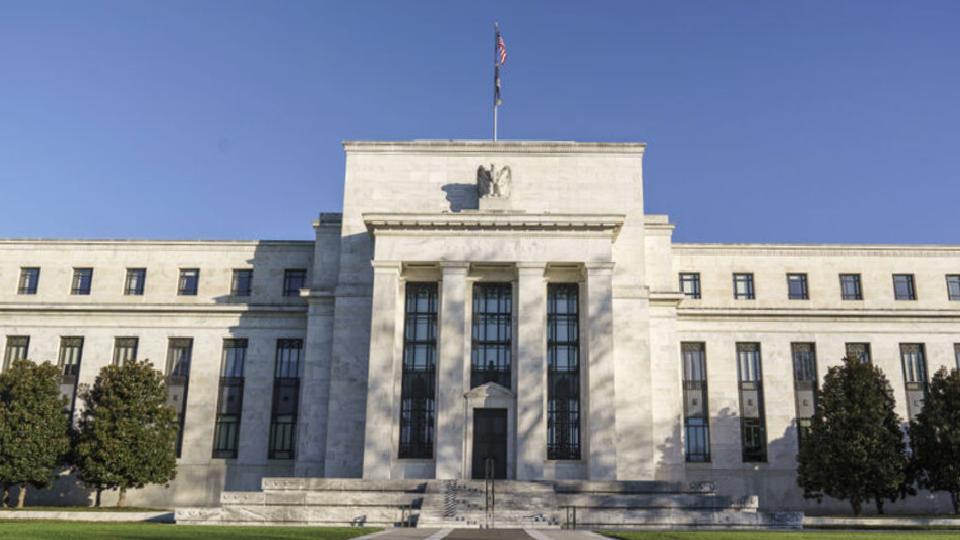 Fed Bej Kitap raporu: Ekonomik faaliyet “çok az” değişti