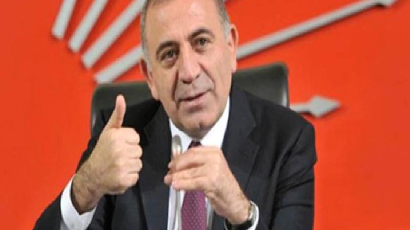Gürsel Tekin: Kayyım yok, ‘Özgür Bey’e destek olacağız’ diye bize kabadayılık yapıyorlar, YSK’nın kararı bizi ilgilendirmiyor