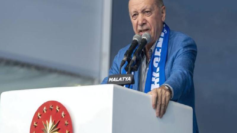 İbrahim Kiras: Siyasi problemlerin çözümü siyasetin içinde bulunmak durumunda