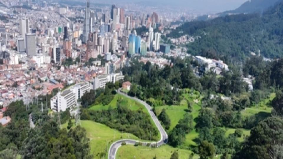 Kolombiya: ABD, ülkeyi narkotikle mücadelede işbirliğinde başarısız ülke statüsüne alacak