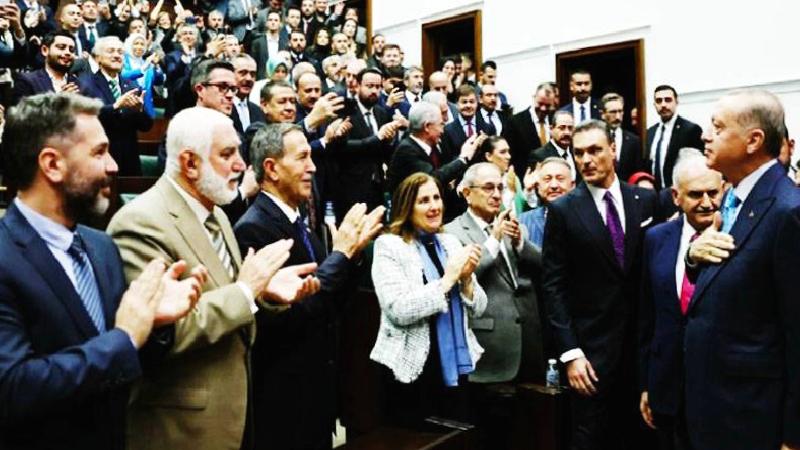 Nuray Babacan’dan AKP kulisi: Tüm tuşlara basılıyor, gelinen nokta histeri gibi