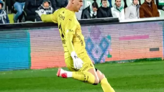 Trabzonspor’un Uğurcan’ın yerine ilk tercihi yabancı kaleci! İşte hedefteki isim…