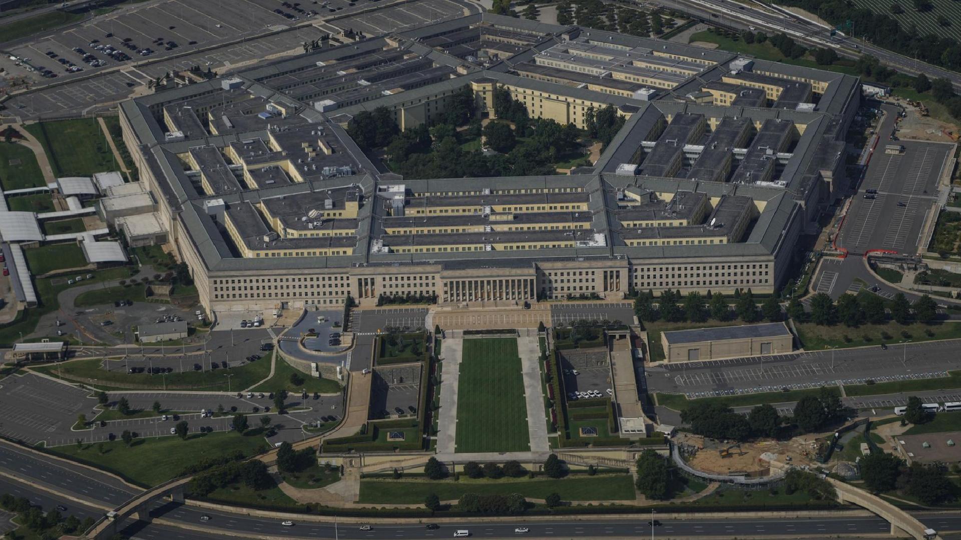 Yakovenko: Pentagon’un adının değişmesi, güç yoluyla barışa giden yolun bir yansımasıdır