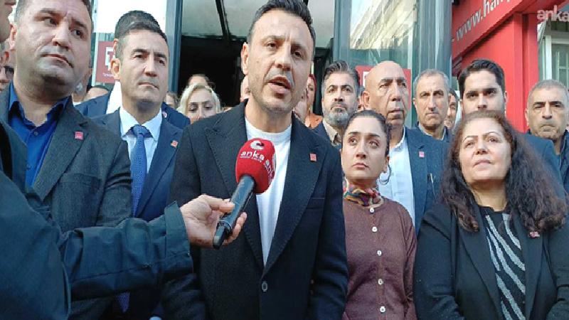 CHP İstanbul İl Başkanı Özgür Çelik’ten TELE 1’e ziyaret: Bu yapılan uygulamalar hukuk devletinin çöküşüdür