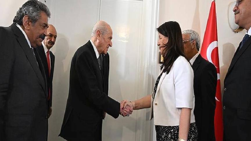 Hürriyet yazarı Selvi: Bahçeli ve Pervin Buldan’a haksızlık