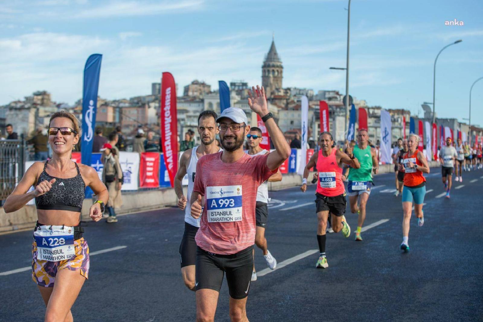 İstanbul Maratonu için pazar günü bazı yollar kapatılacak