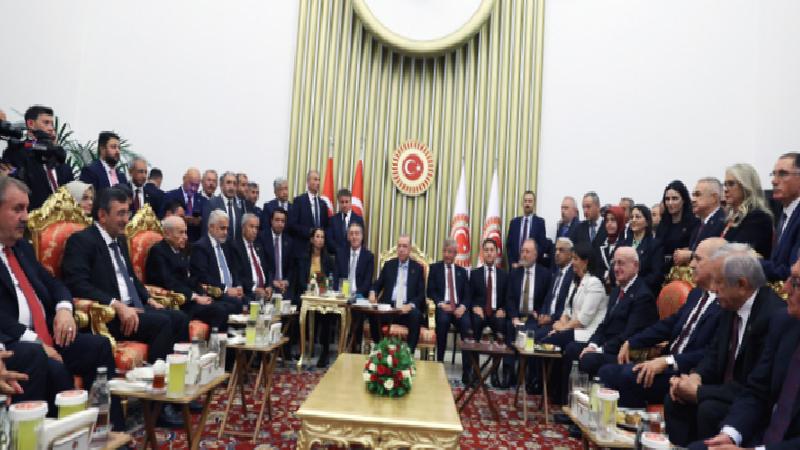 Karar yazarı Ocaktan: AK Parti kendi hikâyesini kaybetti, yeni fotoğraflara ihtiyacı var