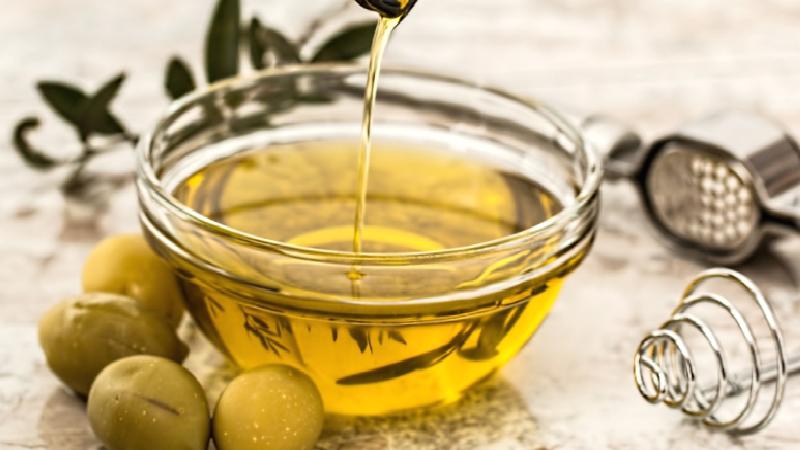 Kızartmalarda zeytinyağı kullanılır mı, doğru yağ nasıl seçilir?