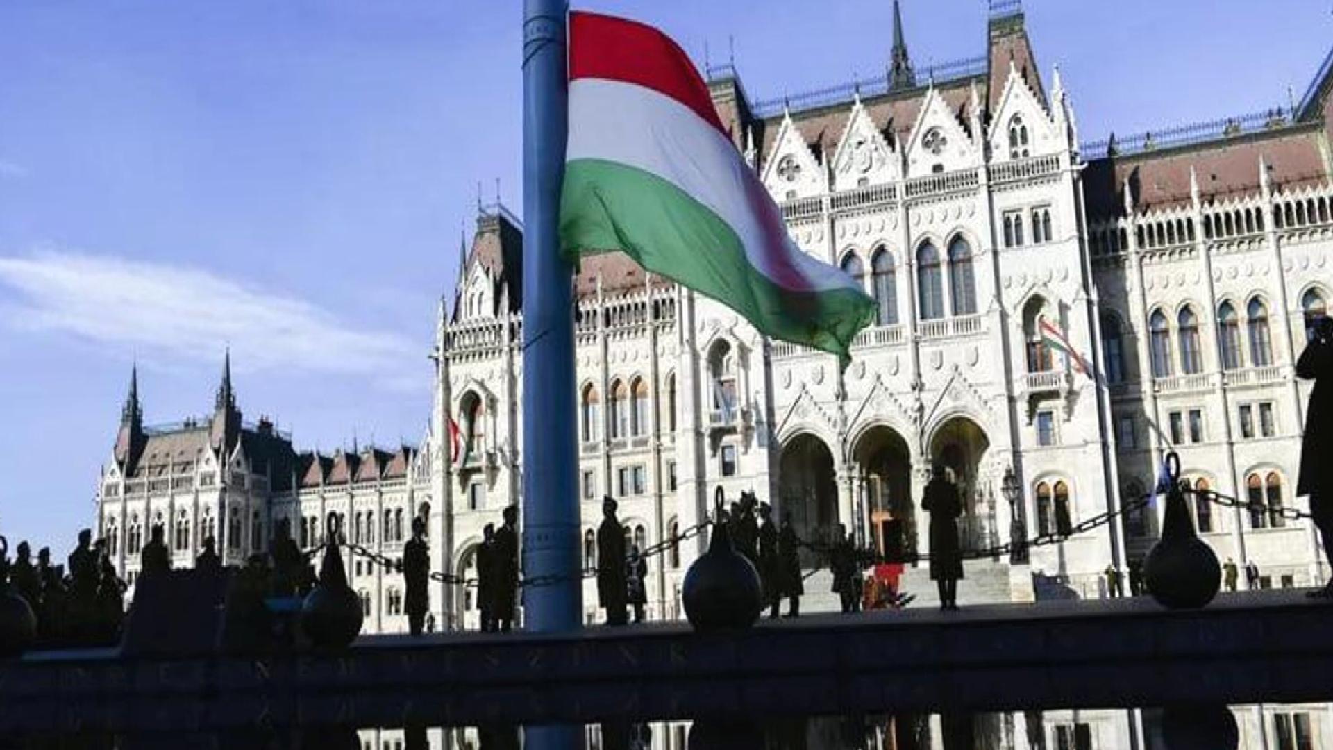Macaristan, Ukrayna’nın AB üyeliğine karşı çıkanlar ile ittifak kurmak istiyor