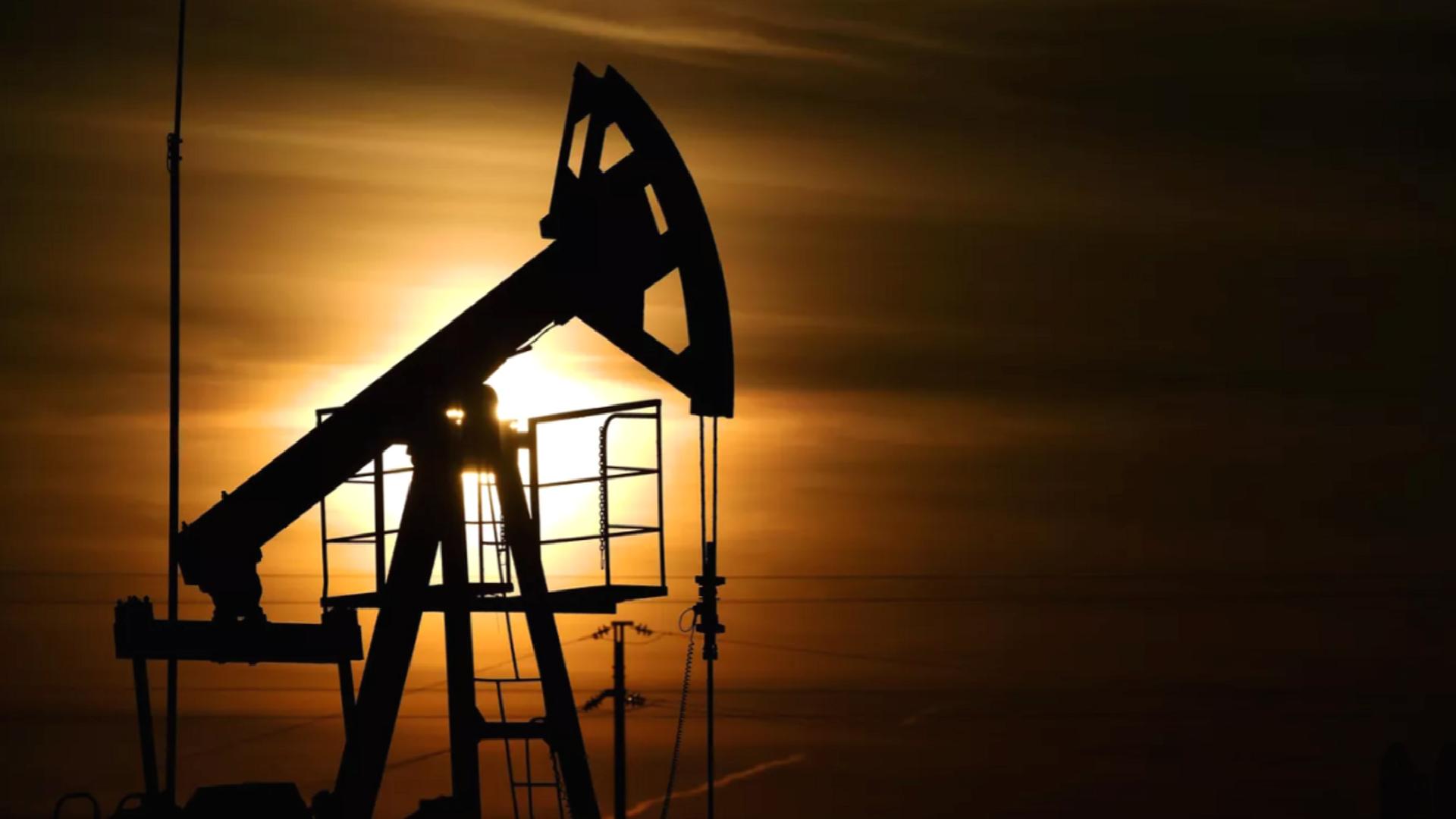 Macaristan ve Romanya’daki petrol rafinesi patlamalarıyla ilgili Dr. Szamuely: Tesadüf gibi görünüyor ama çok şüpheli
