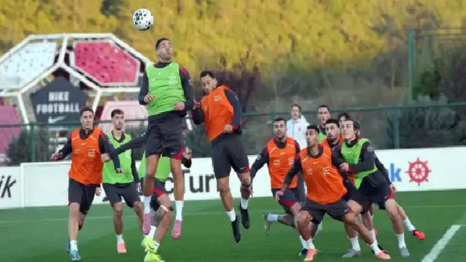 A Milli Futbol Takımı, Bulgaristan maçı hazırlıklarını sürdürdü