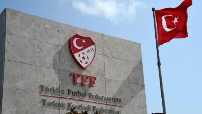 Bahisten PFDK’ye sevk edilen futbolcu, İsveç’te çıktı!