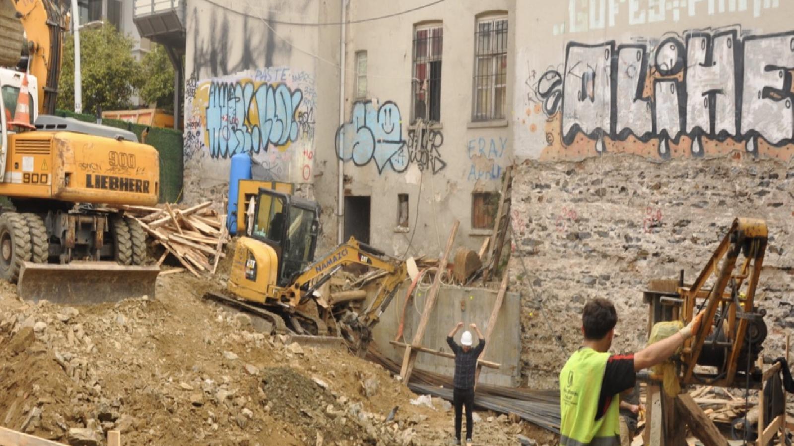 Beyoğlu’nda yeşil alana inşaat: Ciner’in eski şirketi Şişhane’de otel yapıyor