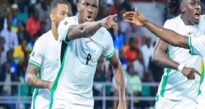 Osimhen şov yaptı, Nijerya finale çıktı! Lemina’nın golü Gabon’a yetmedi…