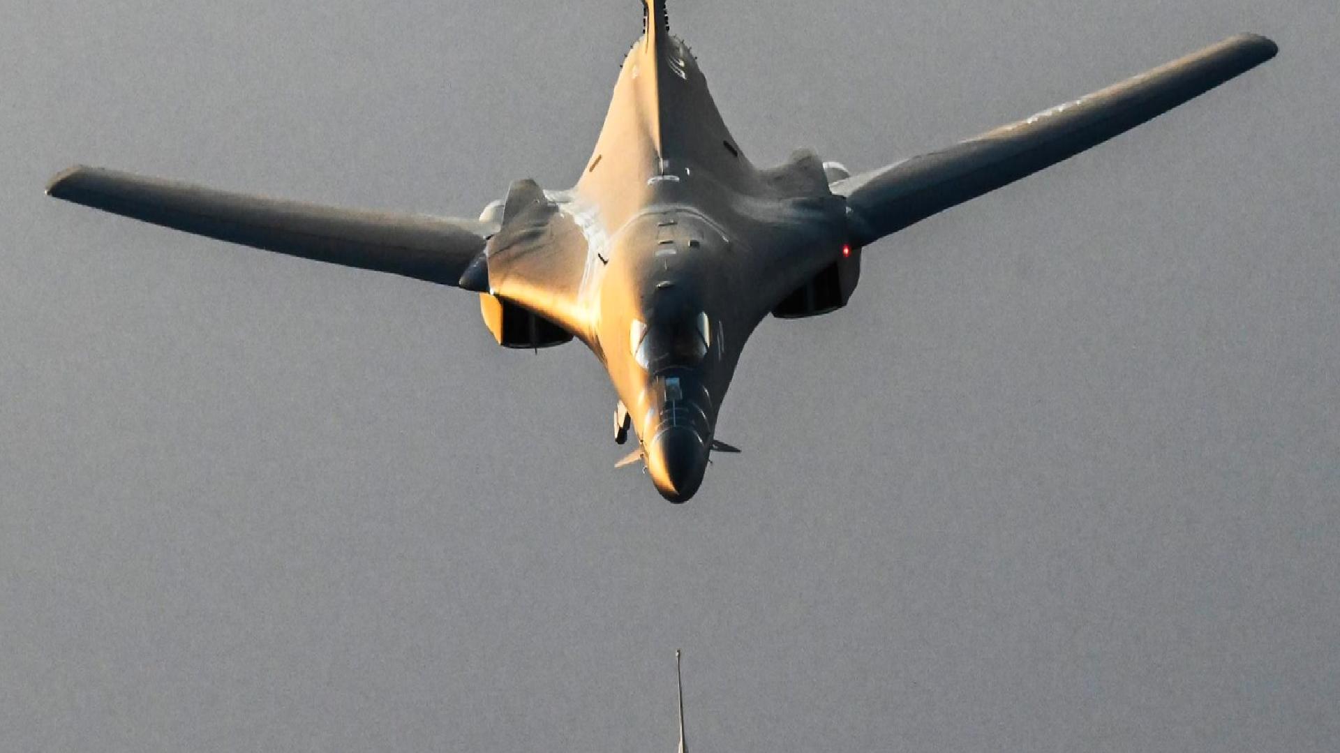 Romanya Hollanda’dan 18 adet F-16 aldı: 1 euro ödenecek