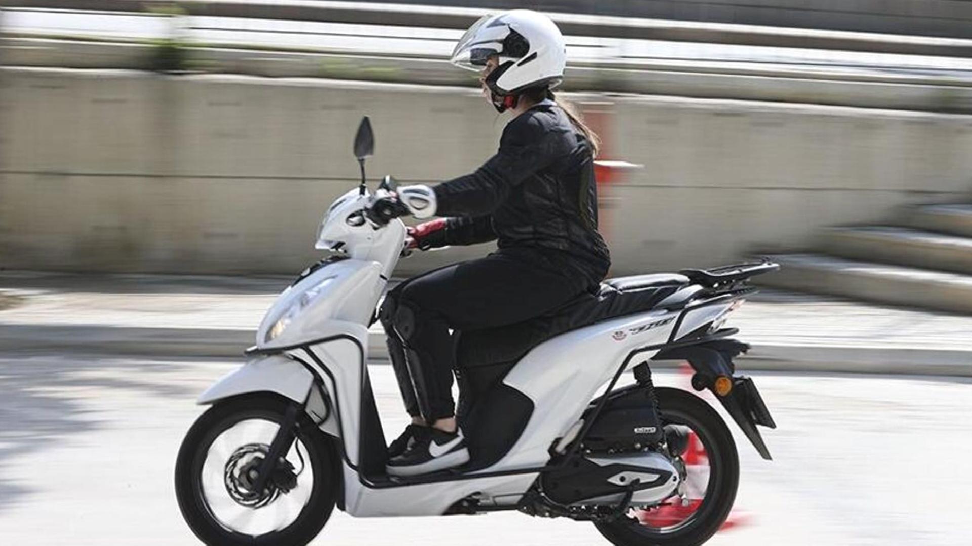 Trafikte yeni kural bugün yürürlüğe girdi: Motosiklet, bisiklet, traktör veya elektrikli bisiklet kullananlar dikkat