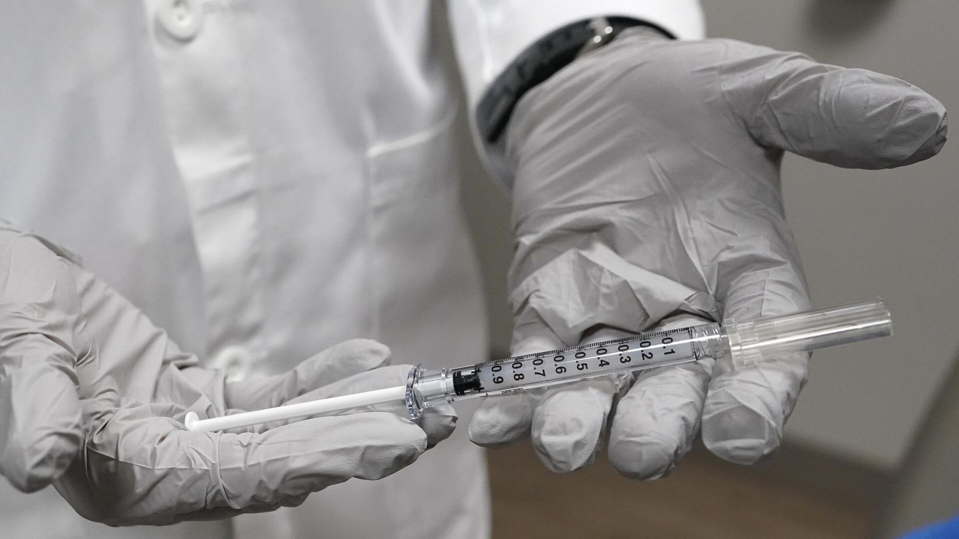 Amerikan basını: Kaynaklara göre FDA, Kovid aşılarına ‘kara kutu uyarısı koymayı planlıyor