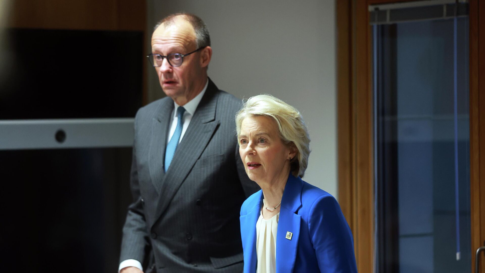 Batı medyası: Rus varlıklarına ilişkin karar Merz ve von der Leyen’in başarısızlığı