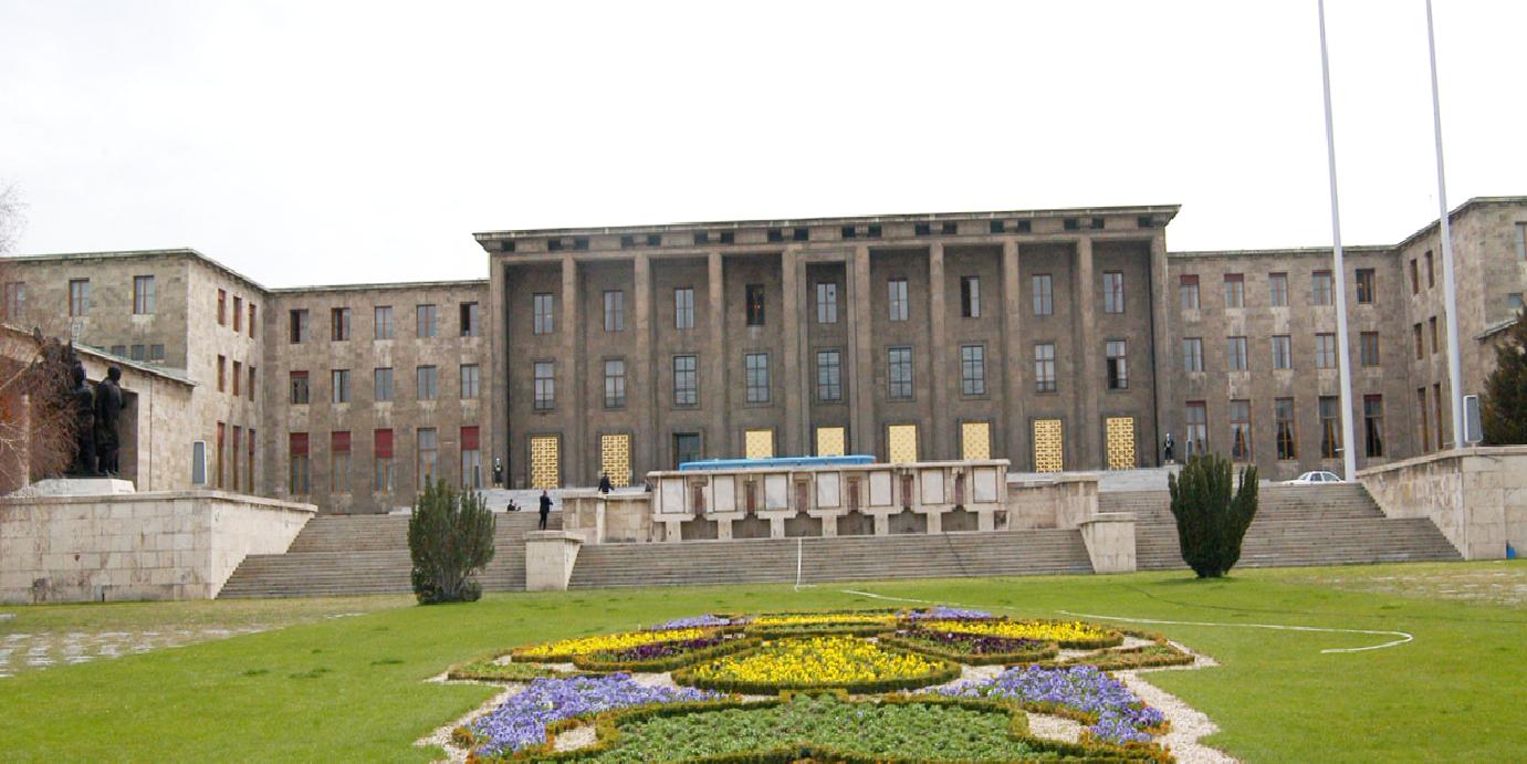 DEM Parti’den Meclis’teki taciz skandalı için araştırma komisyonu önergesi