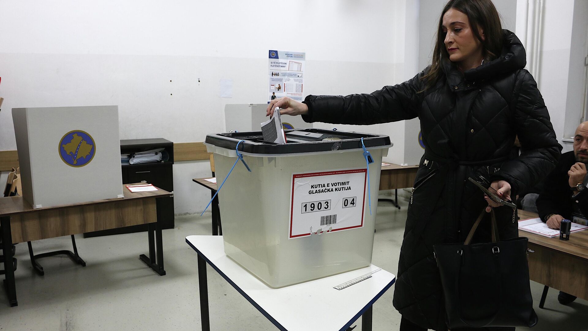 Kosova’da erken genel seçim: Siyasi çıkmazın sona ermesi umuluyor
