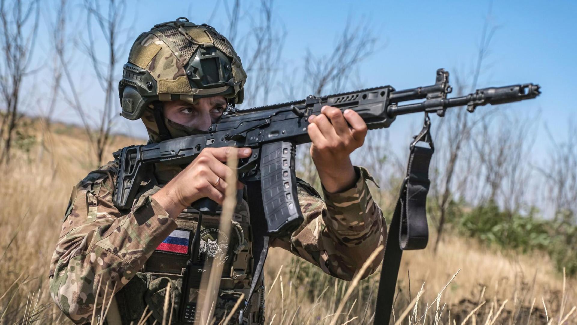 Putin, yedek kuvvetlerin 2026’da askeri eğitimlere çağrılmasına ilişkin kararnameyi imzaladı