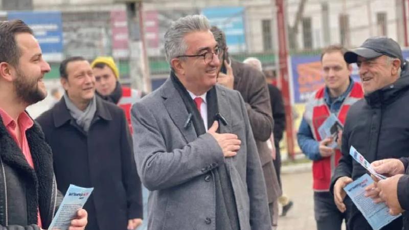 Tutuklu Bayrampaşa Belediye Başkanı CHP’li Hasan Mutlu: AKP’ye geçseydim tutuklanmazdım ancak dışarda tutsak olmaktansa içerde özgür olmayı yeğlerim!