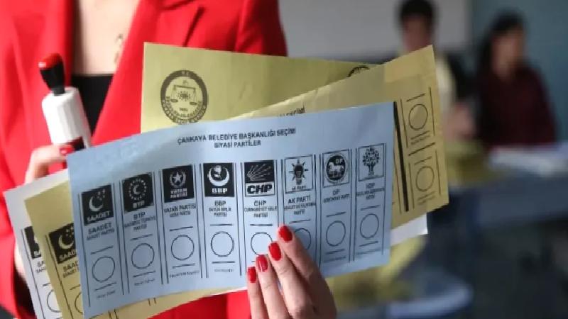 Bazı anketlerde kararsızlar yüzde 33’ü aştı: CHP, AKP ve MHP’den kopan seçmeni hedefliyor