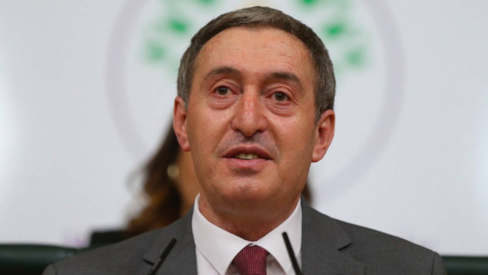 Bakırhan, Bahçeli’yi arayıp özür dilediği iddialarını reddetti, CHP’ye “umut hakkı” çağrısında bulundu: Barış sürecine katkılarından biri olabilir