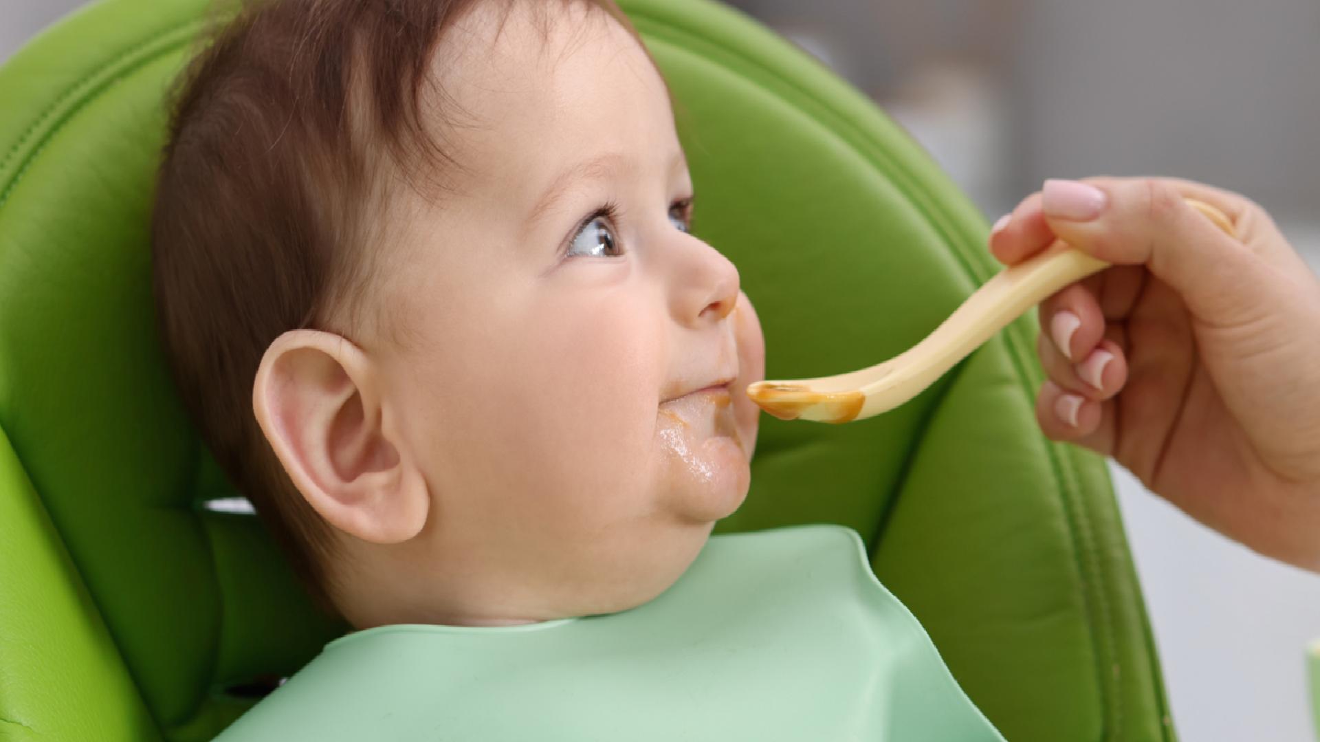 Bebek mamalarının büyük bölümü ‘aşırı işlenmiş’ ve damak tadını etkiliyor