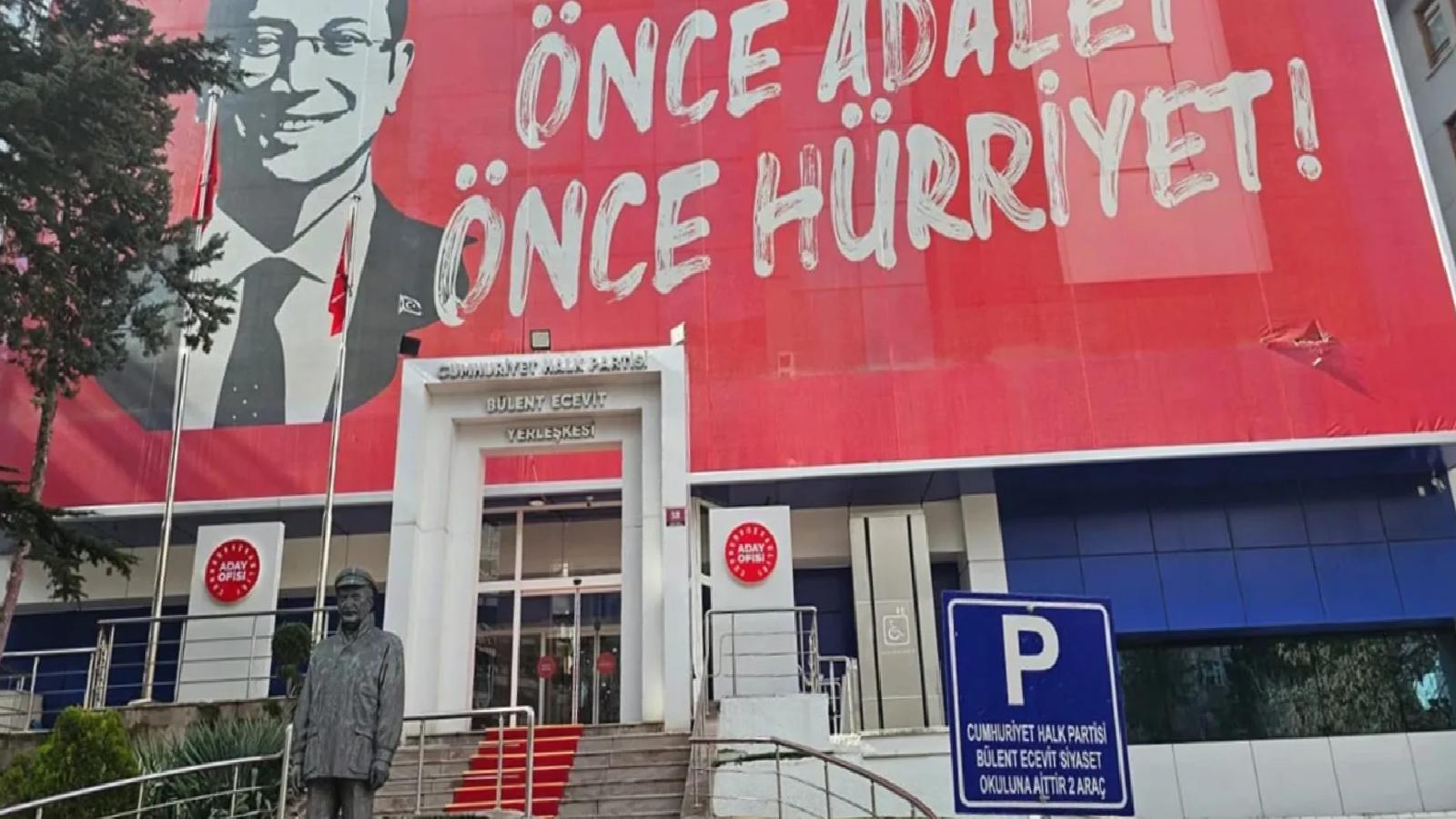 Cumhurbaşkanlığı Aday Ofisi Koordinatörü Bülent Tezcan, Saygı Öztürk’e konuştu: İktidara geldiğimiz ilk 100 gün içerisinde ne yapacağımızın planlamasını şimdiden yapıyoruz