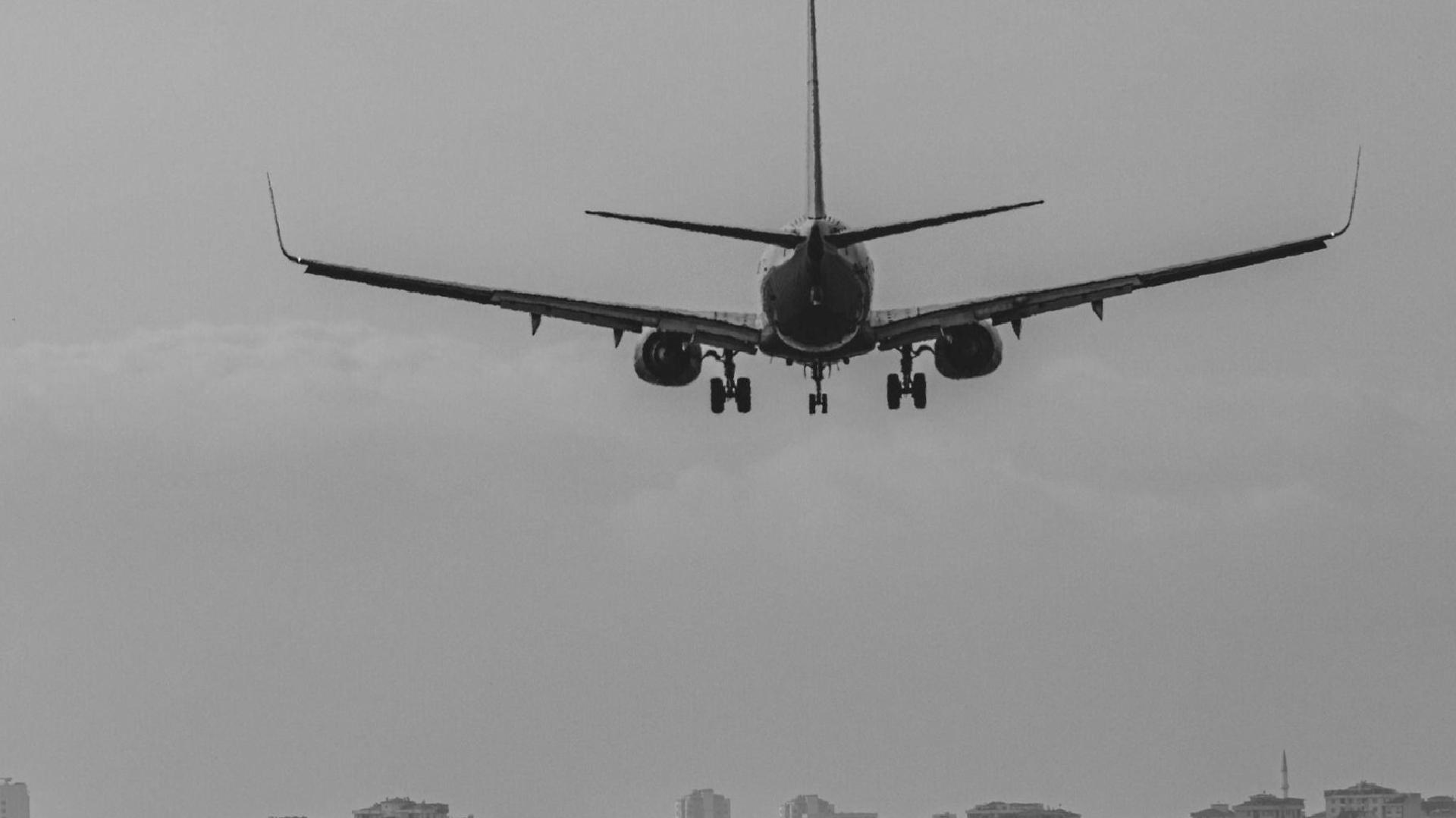 Gizemli ABD uçağı Rusya Sınırını iki kez geçti: Boeing 787-8 Taşkent’e indi