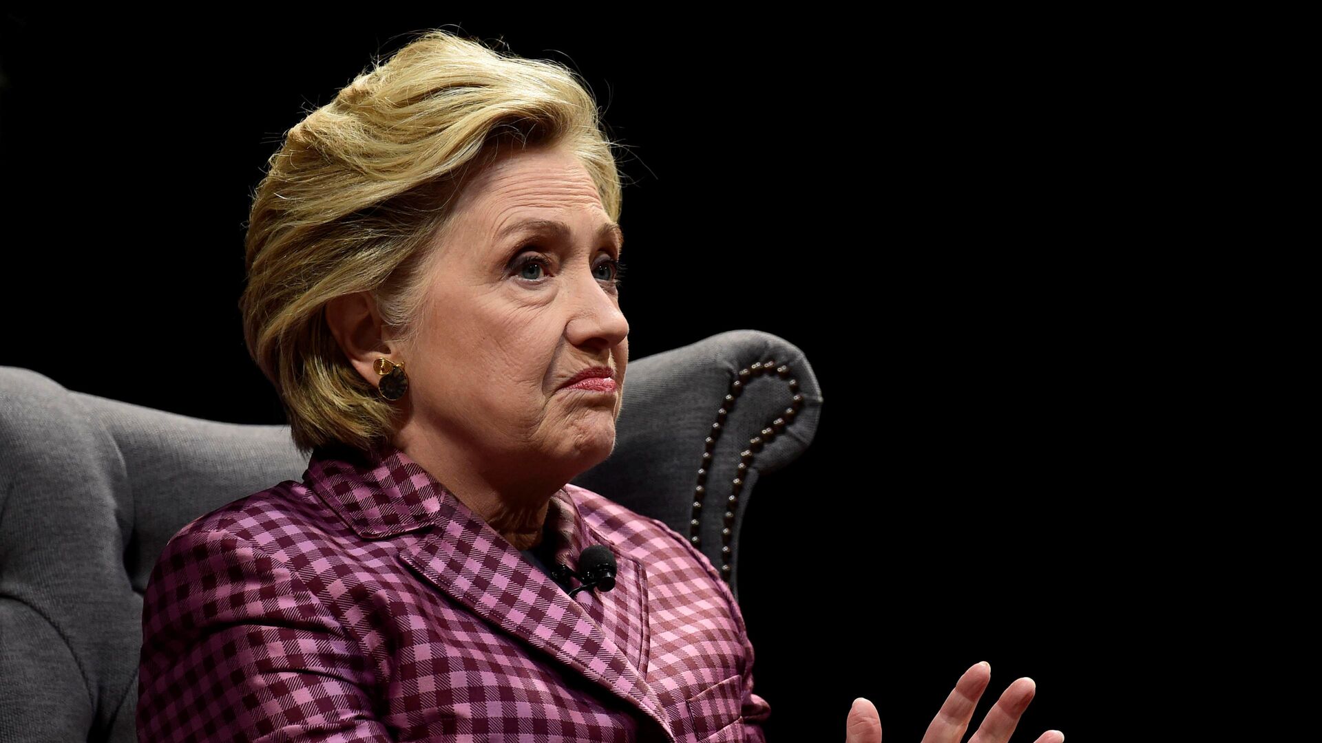 Hillary Clinton: Epstein’in suç faaliyetlerine ilişkin bilgim yok