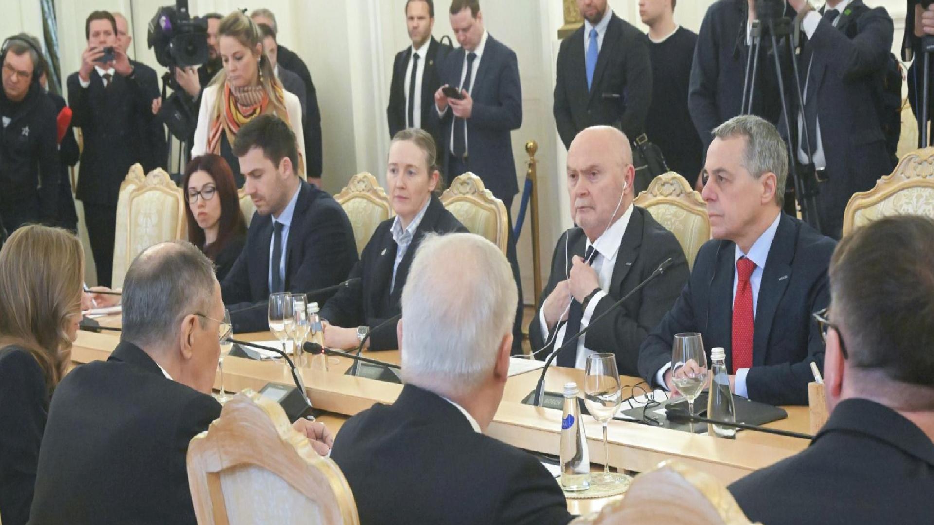 Lavrov: AGİT kendi kendini yok etmenin eşiğinde
