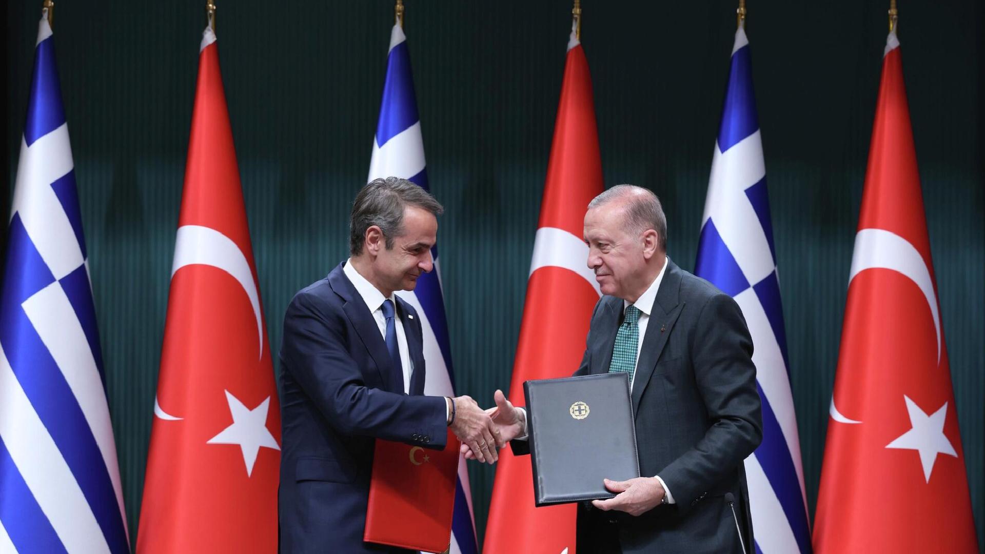 Yunan basınında Türkiye zirvesi: ‘Miçotakis yok’tan Ege’de sakin sulara’